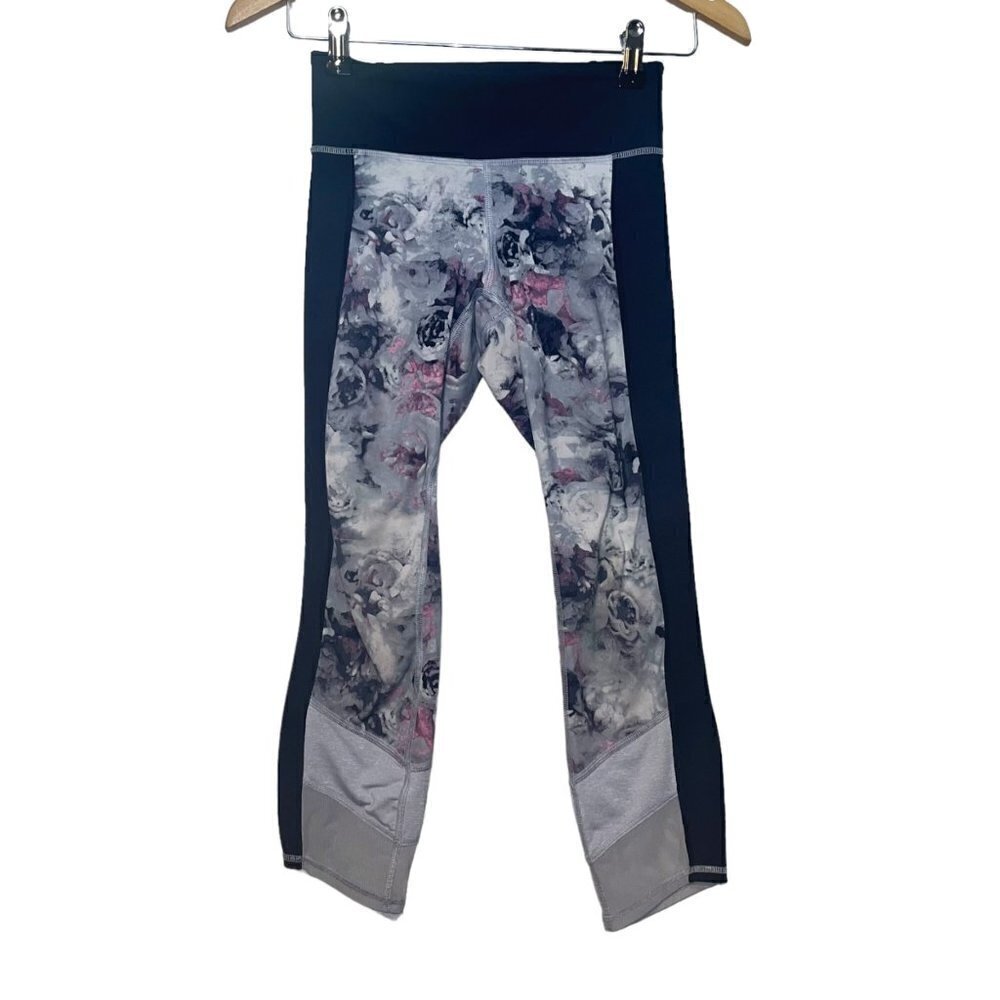 Lululemon If You're Lucky Silver Floral Crop Legging Size 2 Mesh Panel